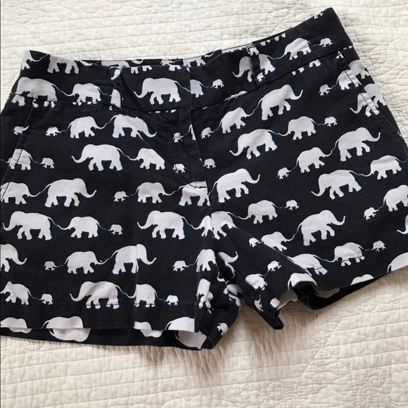 LOFT Pants - Loft elephant shorts